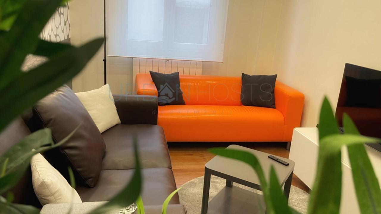 Vivienda Turistica Urbana En Santuchu, Comoda, Funcional Y Con Parking ビルバオ エクステリア 写真