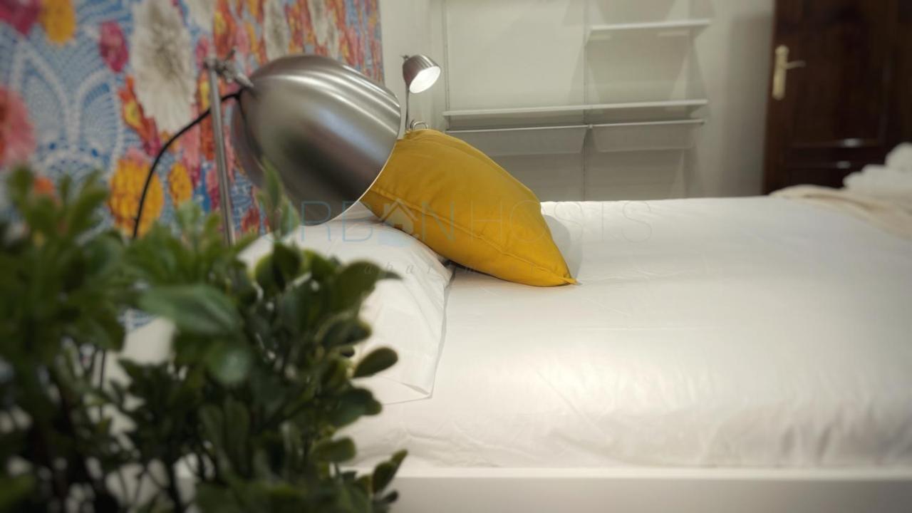 Vivienda Turistica Urbana En Santuchu, Comoda, Funcional Y Con Parking ビルバオ エクステリア 写真