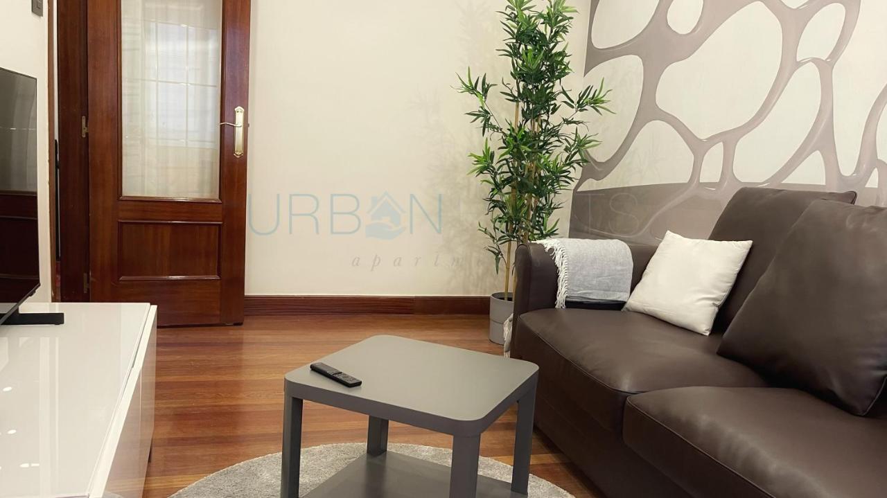 Vivienda Turistica Urbana En Santuchu, Comoda, Funcional Y Con Parking ビルバオ エクステリア 写真