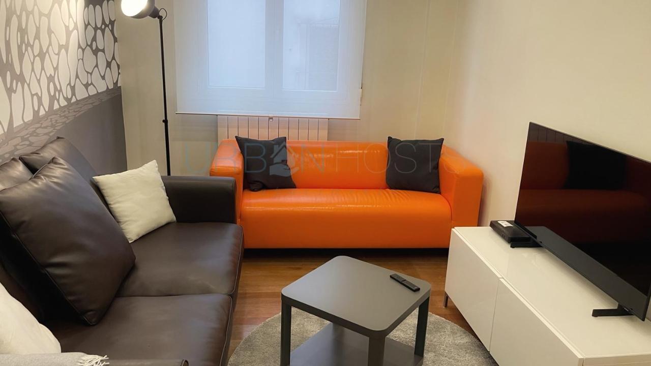 Vivienda Turistica Urbana En Santuchu, Comoda, Funcional Y Con Parking ビルバオ エクステリア 写真